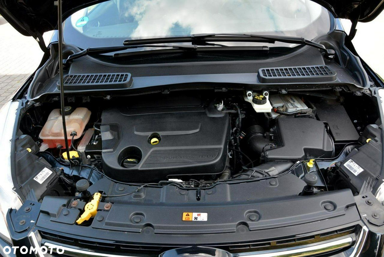 Ford Kuga 2.0 TDCi FWD Titanium - 35