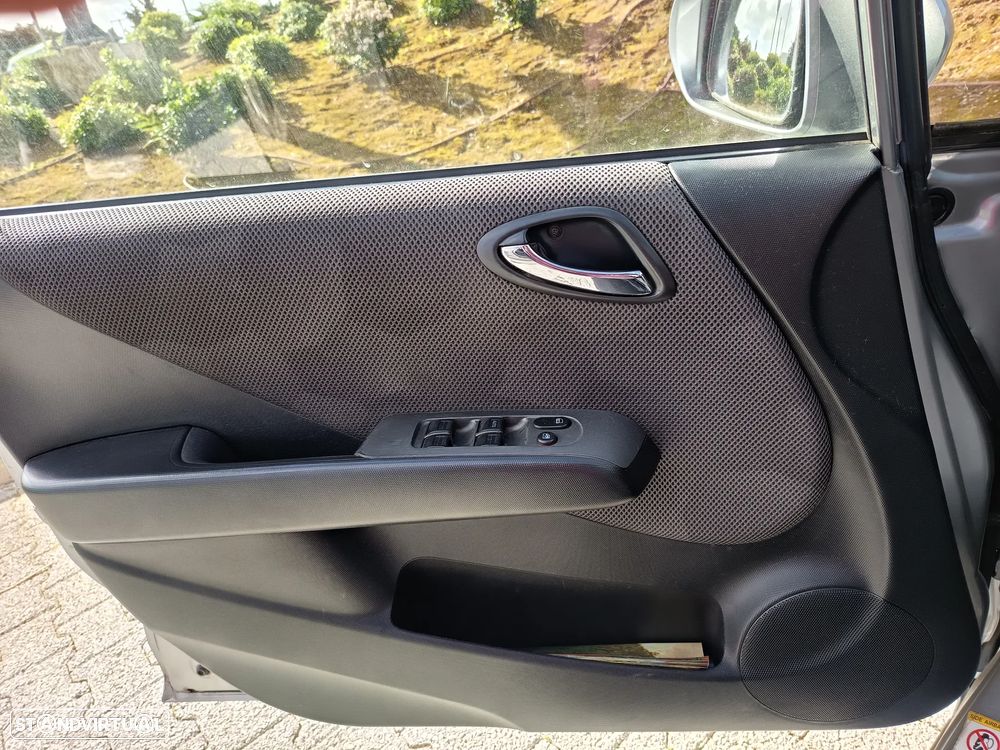 Honda Jazz 1.4 ES CVT - 11