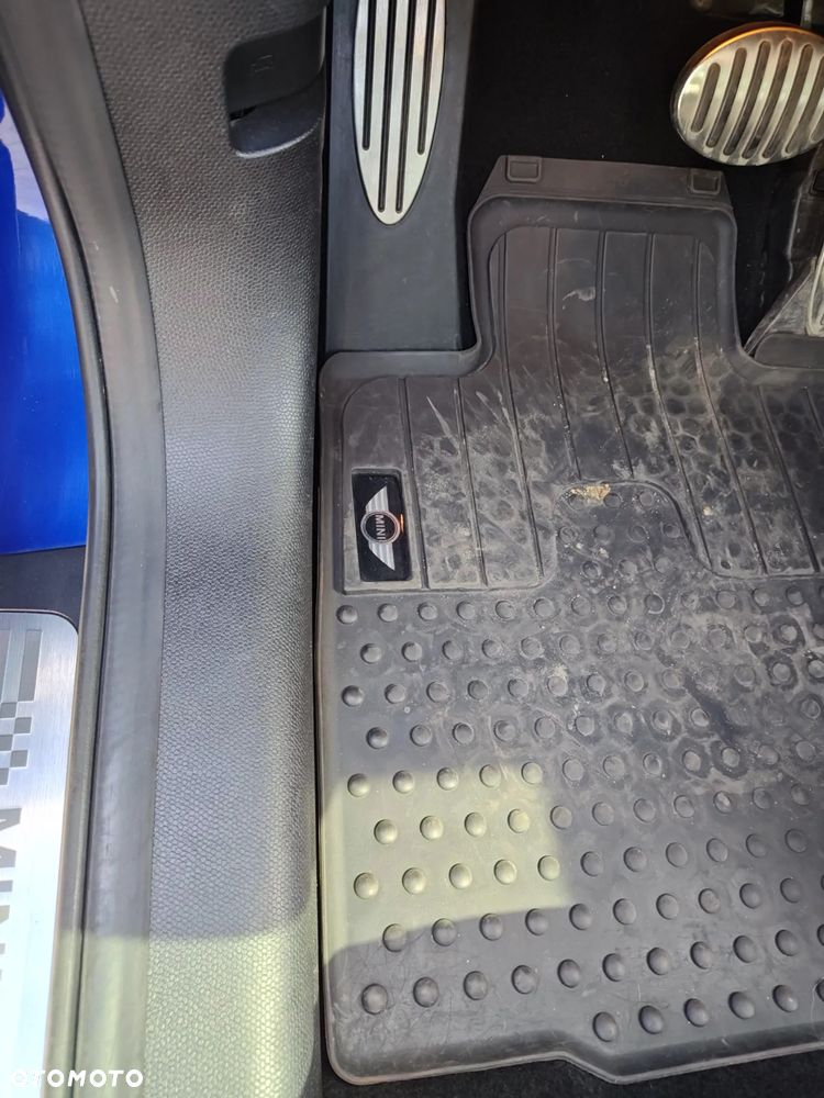 MINI Countryman - 32