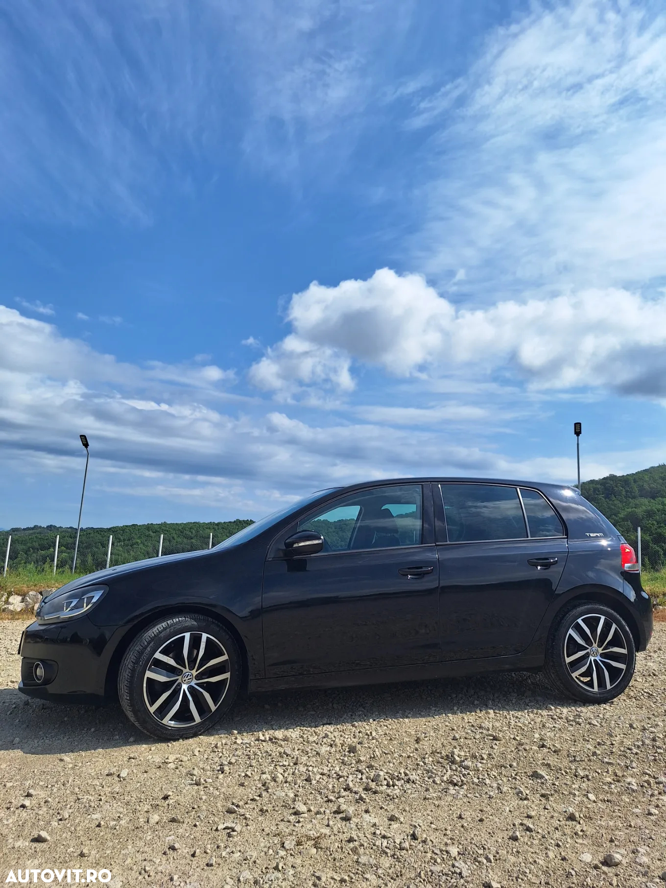 Volkswagen Golf 2.0 TDI Comfortline DSG - 4