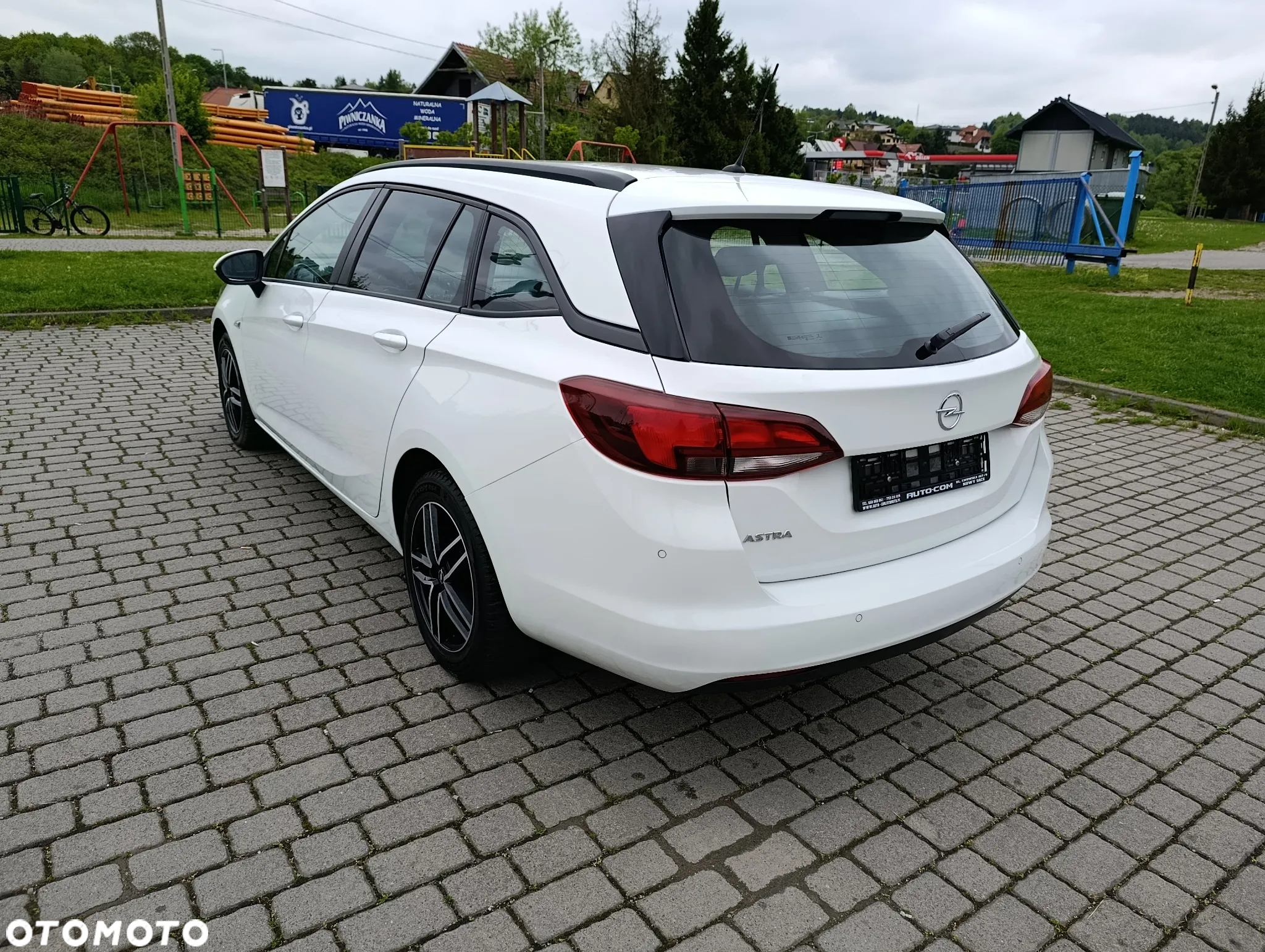 Opel Astra 1.5 D Automatik Edition - 10