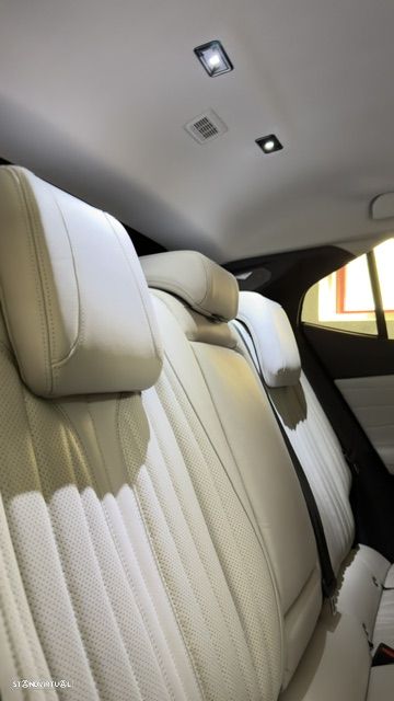 DS DS4 Esprit De Voyage EAT8 - 24