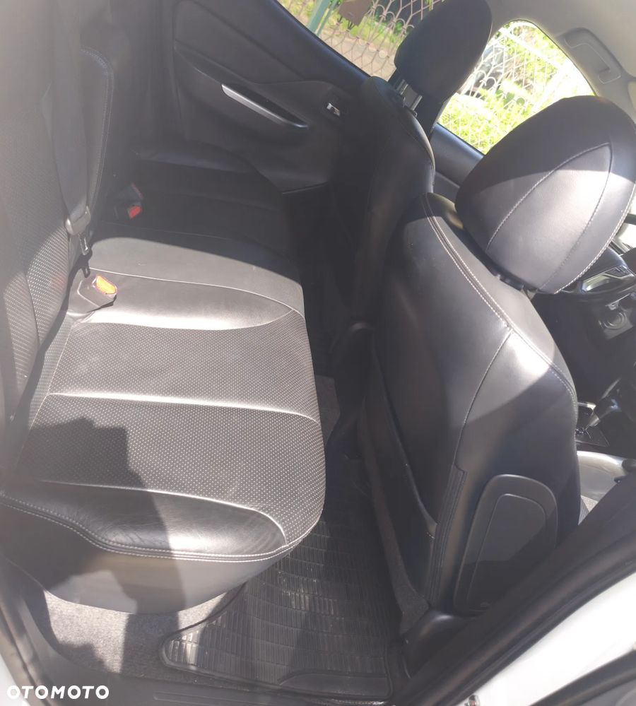 Mitsubishi L200 2.4 d DC Intense Plus EU6 - 17