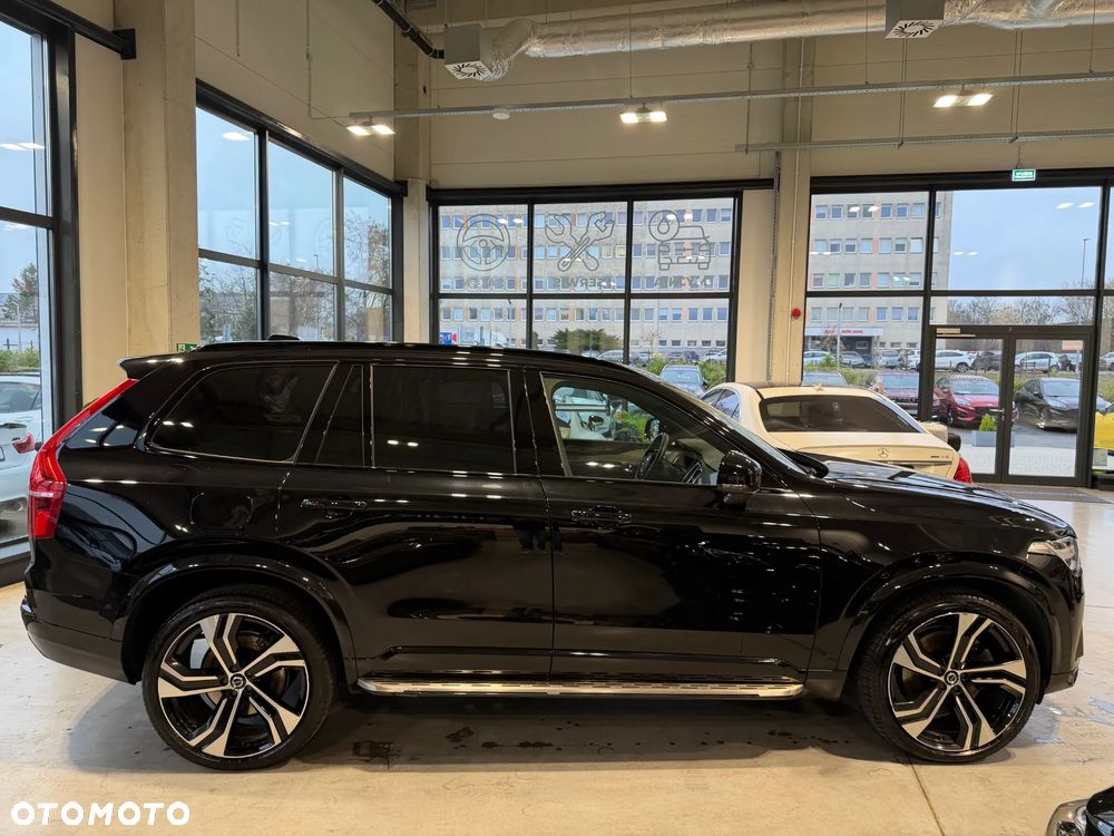 Volvo XC 90 T8 AWD Plug-In Hybrid R-Design 7os - 4