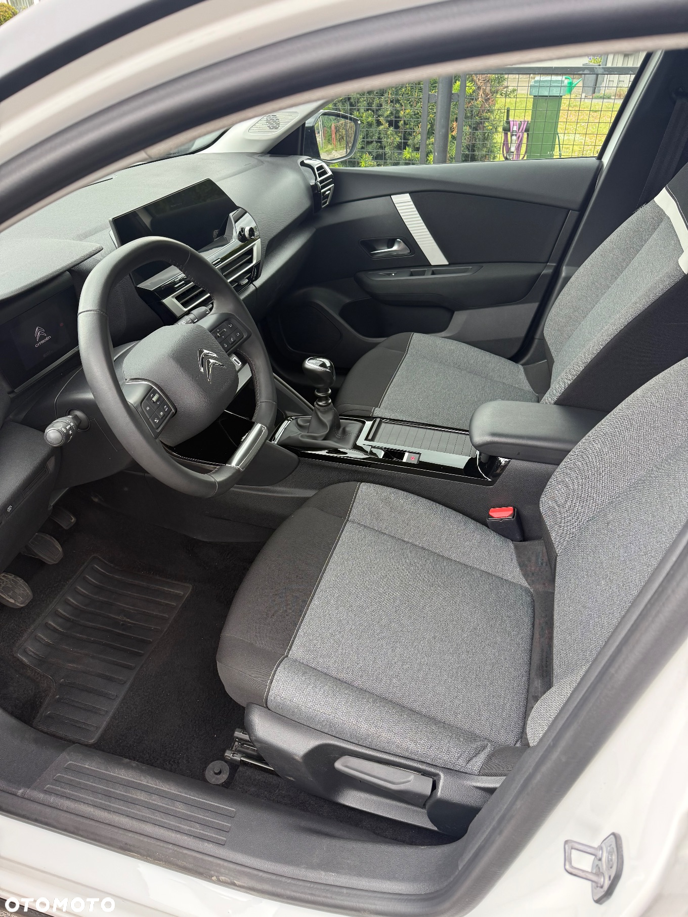 Citroën C4 PureTech 100 Stop&Start LIVE - 5