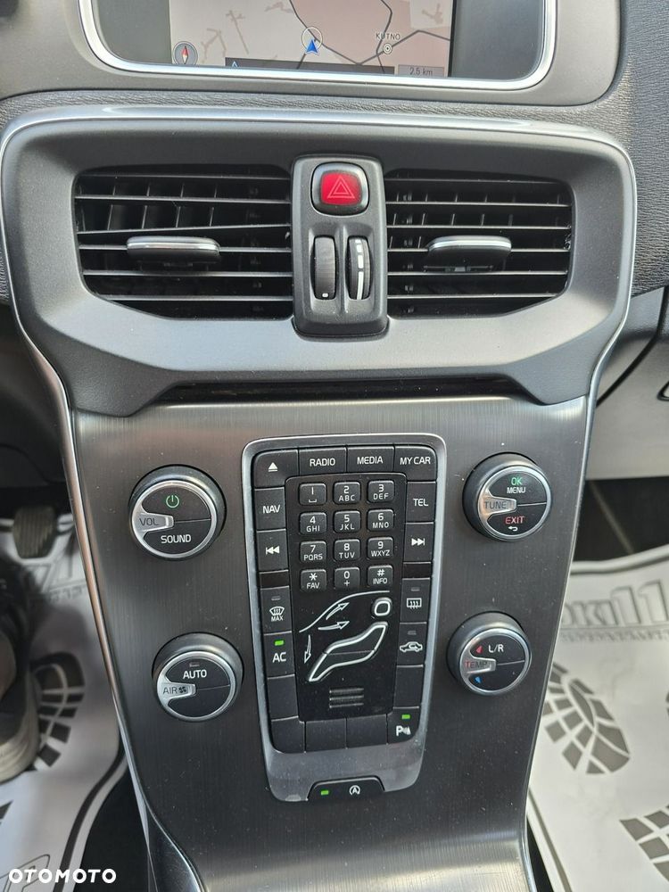 Volvo V40 - 28