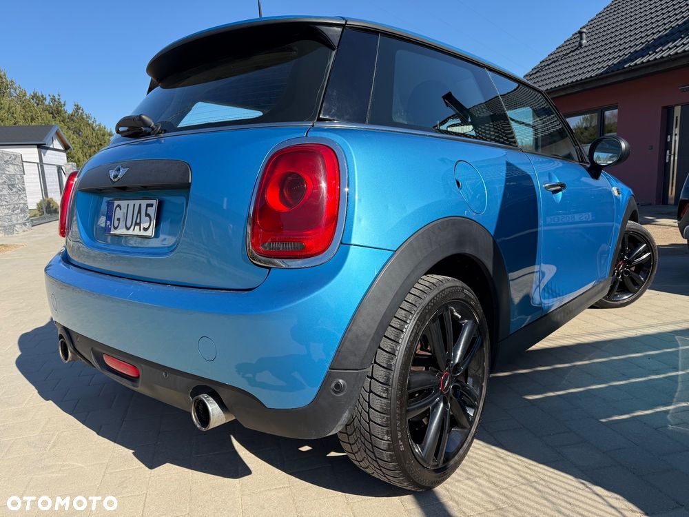 MINI ONE Blackyard - 2