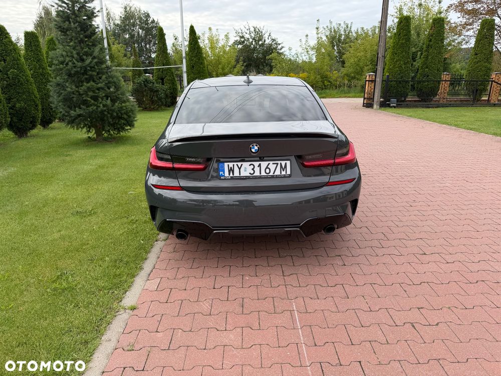 BMW Seria 3 320d xDrive - 4