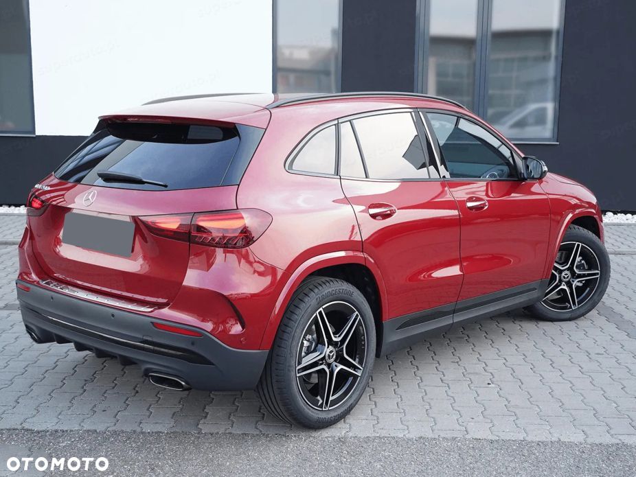 Mercedes-Benz GLA 200 mHEV AMG Line 7G-DCT - 7