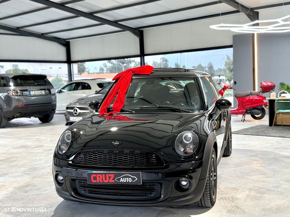 MINI 3 Portas Cooper D - 13