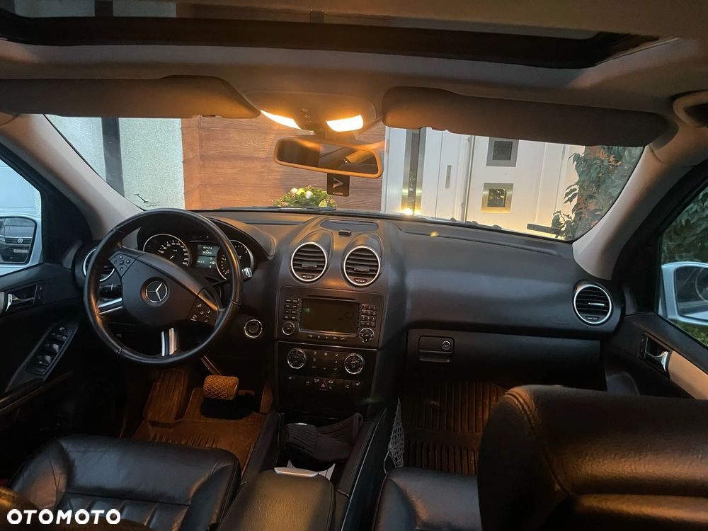 Mercedes-Benz ML - 6