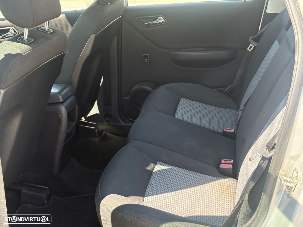 Mercedes-Benz A 150 Avantgarde - 13