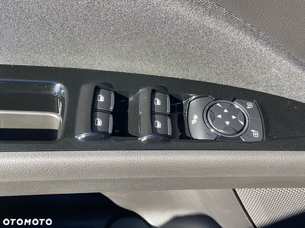 Ford Mondeo 2.0 EcoBlue Trend - 23