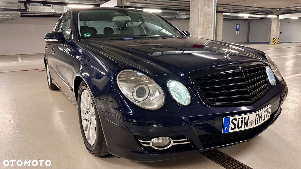 Mercedes-Benz Klasa E 320 CDI 7G-TRONIC Avantgarde - 39