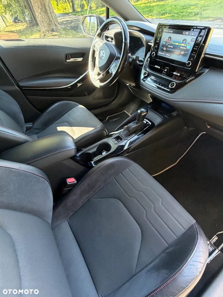 Toyota Corolla 2.0 Hybrid Executive - 5