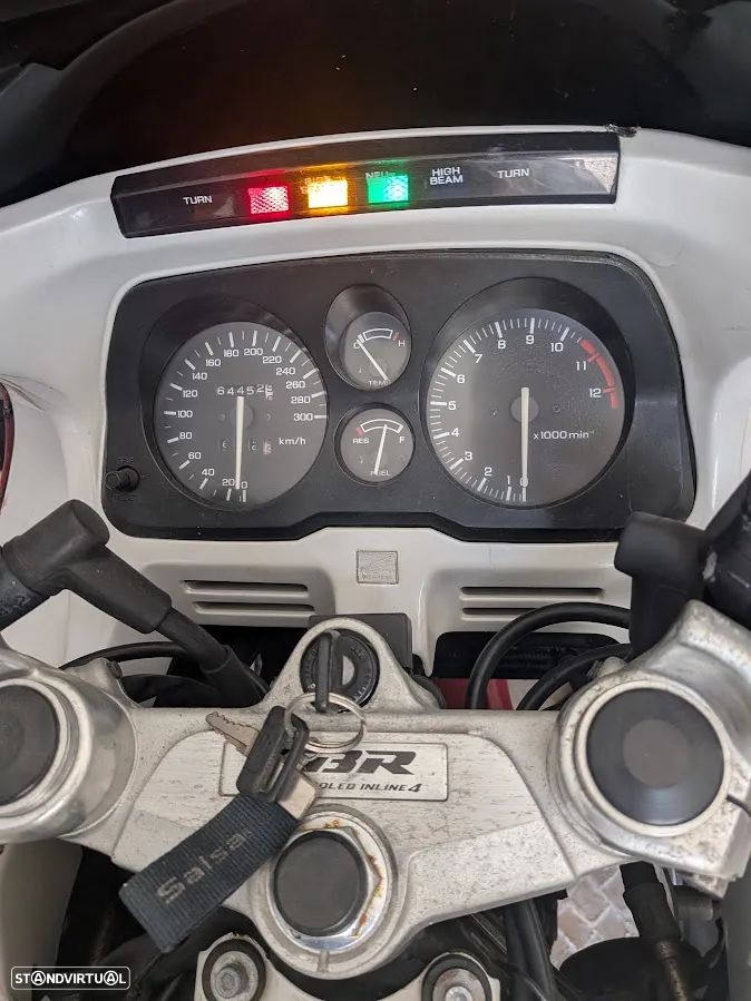 Honda CBR 1000 F - 2