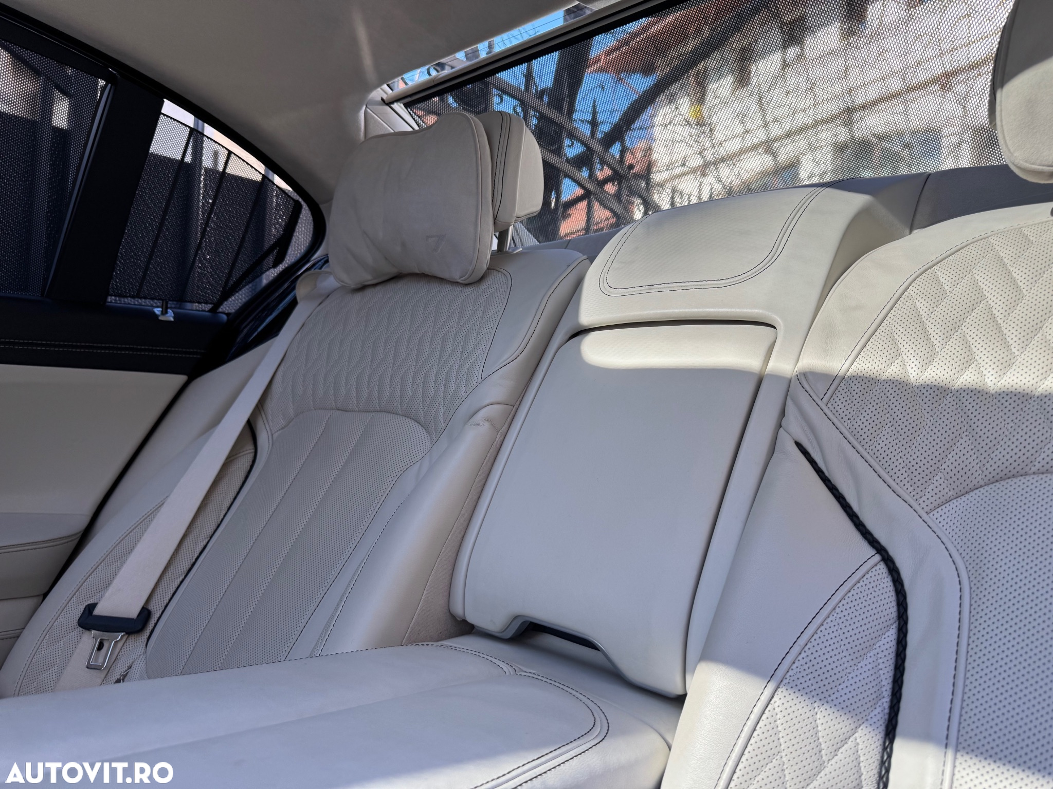 BMW Seria 7 730Ld - 29