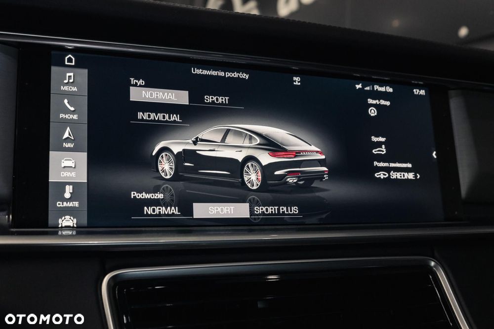 Porsche Panamera Turbo - 21