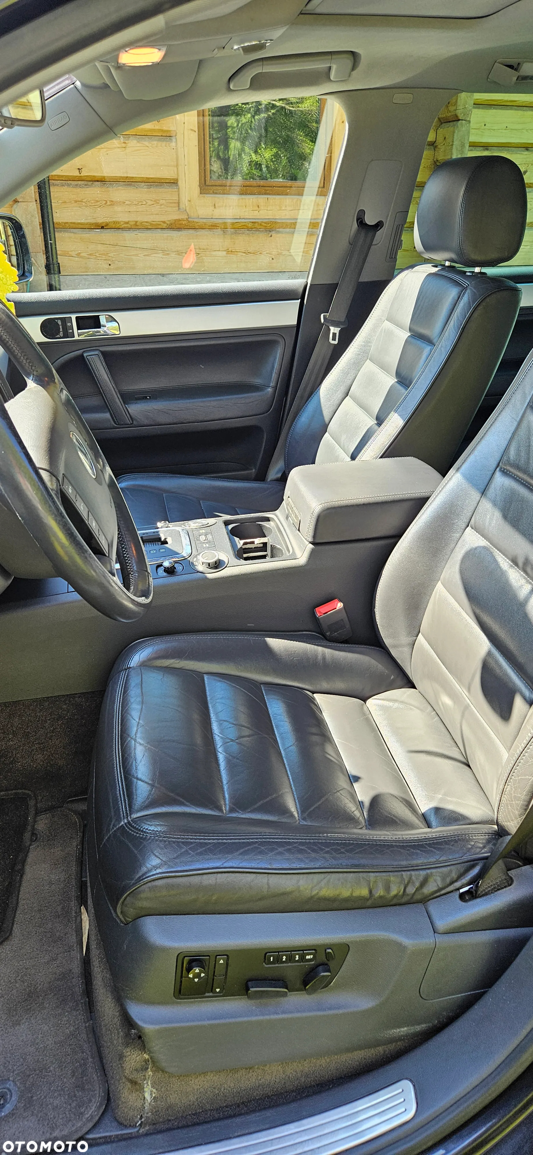 Volkswagen Touareg 4.2 V8 Tiptr - 12