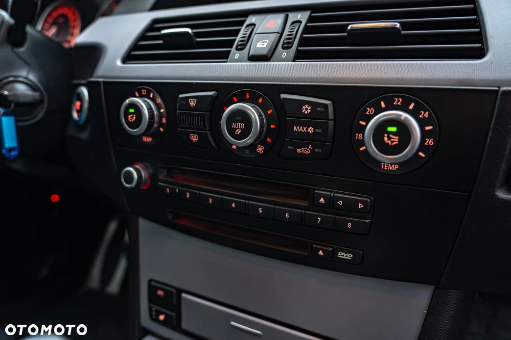 BMW Seria 5 - 24