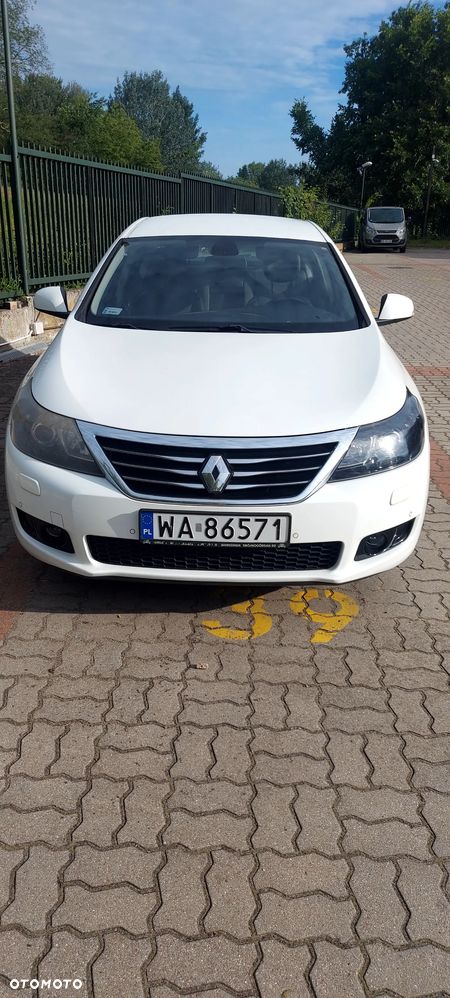 Renault Latitude 2.0 dCi Privilege - 8