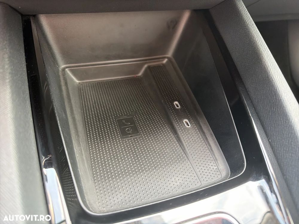 Skoda Octavia 2.0 TDI DSG Ambition - 19