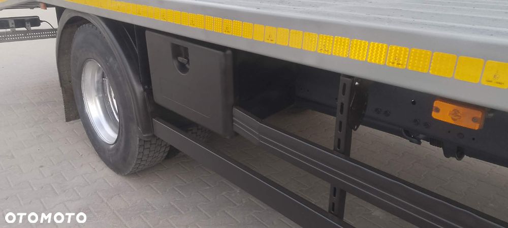 Renault Premium 280 - 7