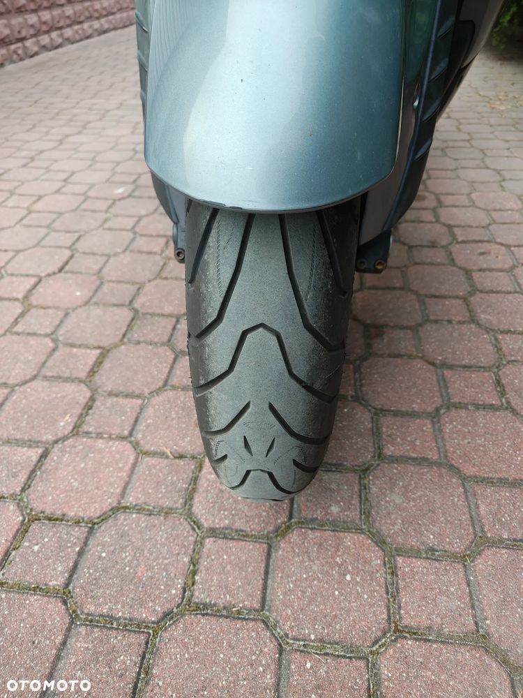 Kawasaki GTR - 5