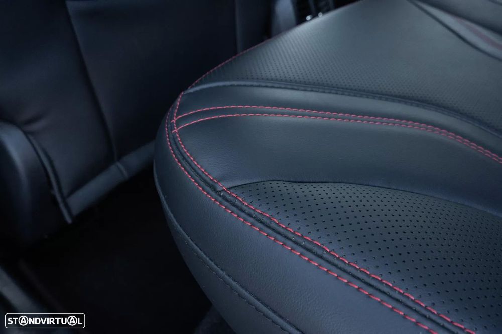 Ford Mustang Mach-E Premium AWD - 16