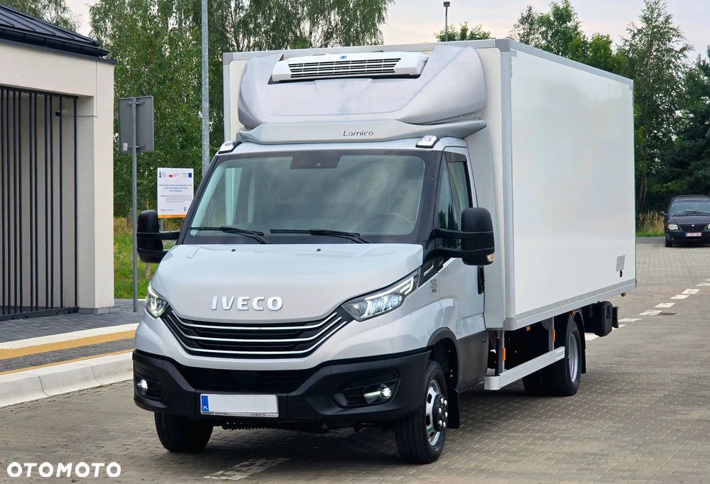 Iveco ❗️❗️DAILY 3.0 180KM 50C18 ❗️❗️ZABUDOWA IGLOOCAR 10 PALET / MROŹNIA -32 +32 / AGREGAT THERMOKING V300 MAX / AUTOMAT HI-MATIC / LAKIER METALIC / NAWIGACJA / TEMPOMAT ADAPTACYJNY / PODUSZKI PNEUMATYCZNE / GRUBA ŚCIANKA / WERSJA WZMOCNIONA / SALON POLSKA / FULL LED / MAKSYMALNA DOSTĘPNA OPCJA WYPOSAŻENIA❗❗ STAN - JAK NOWY ❗️ - 28