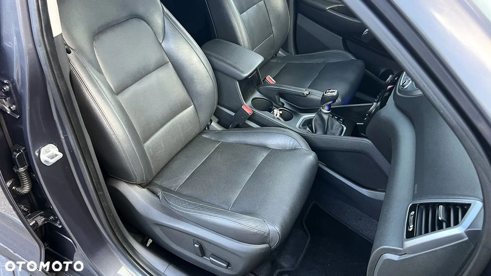 Hyundai Tucson 1.6 Turbo 4WD Premium - 27