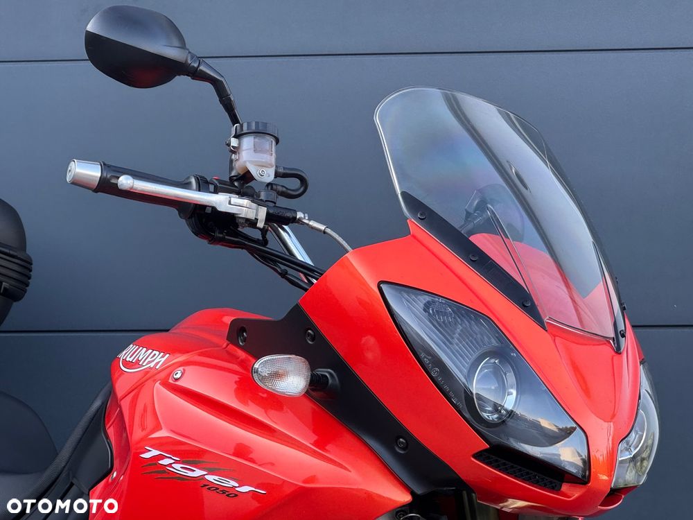 Triumph Tiger - 2