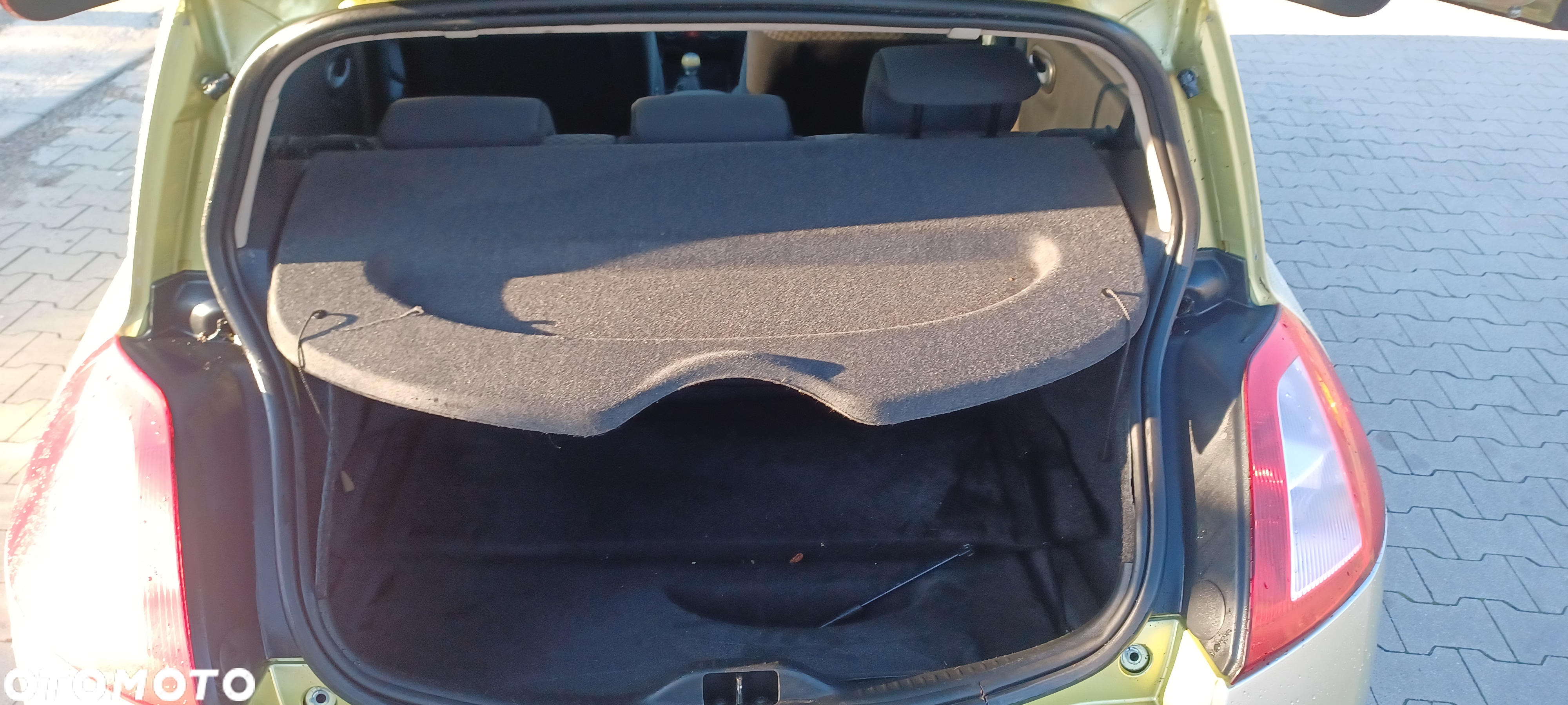 Renault Megane 1.6 Avantage - 10