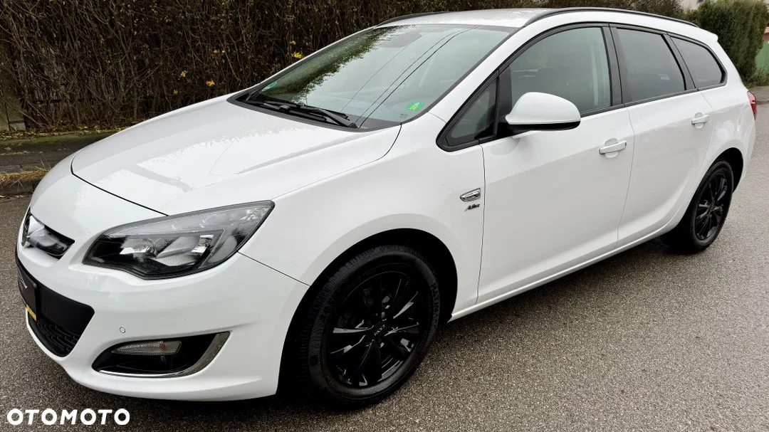 Opel Astra 1.4 Turbo Sports Tourer Innovation - 3