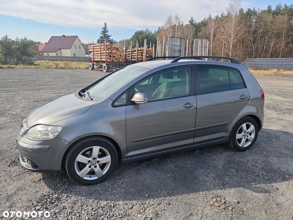 Volkswagen Golf Plus 1.9 TDI DPF United - 17