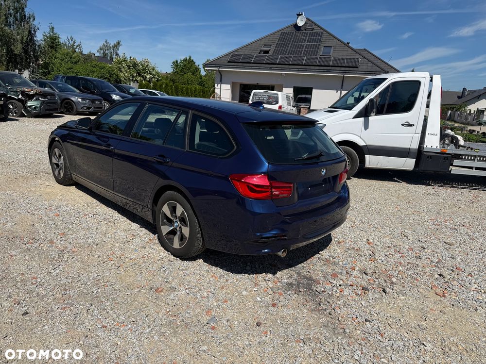 BMW Seria 3 318d M Sport - 7