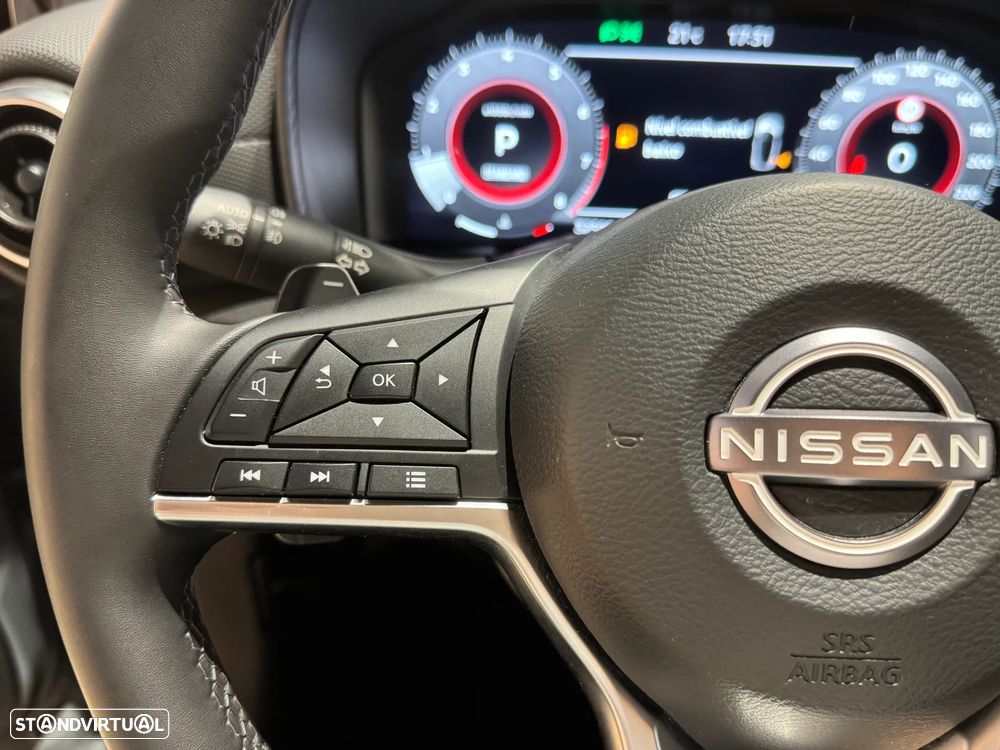 Nissan Juke 1.0 DIG-T N-Connecta NAV. DCT - 25
