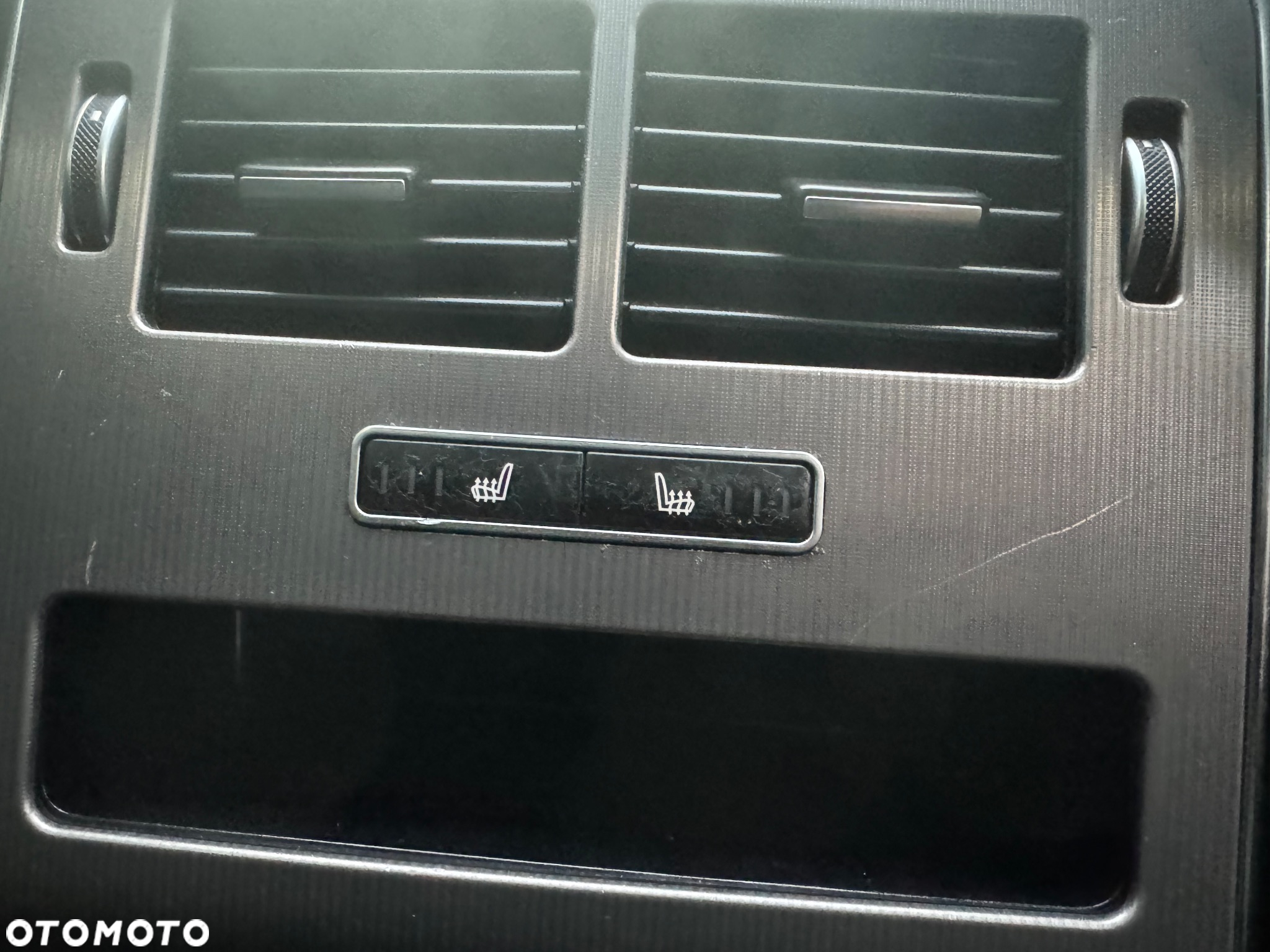 Land Rover Range Rover Sport S 3.0 SD V6 HSE Dynamic - 32