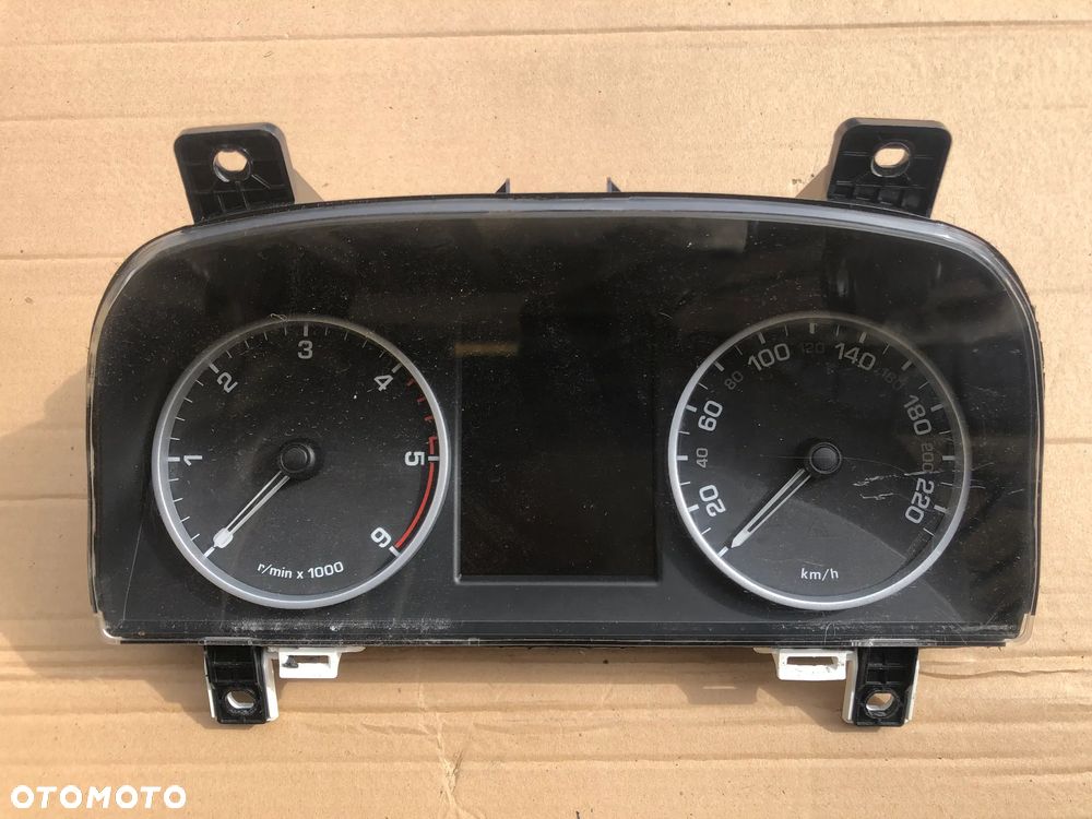 Licznik AH22-10849 EUROPA Range Rover Sport Facelift 3.0 D 2009-13 - 1
