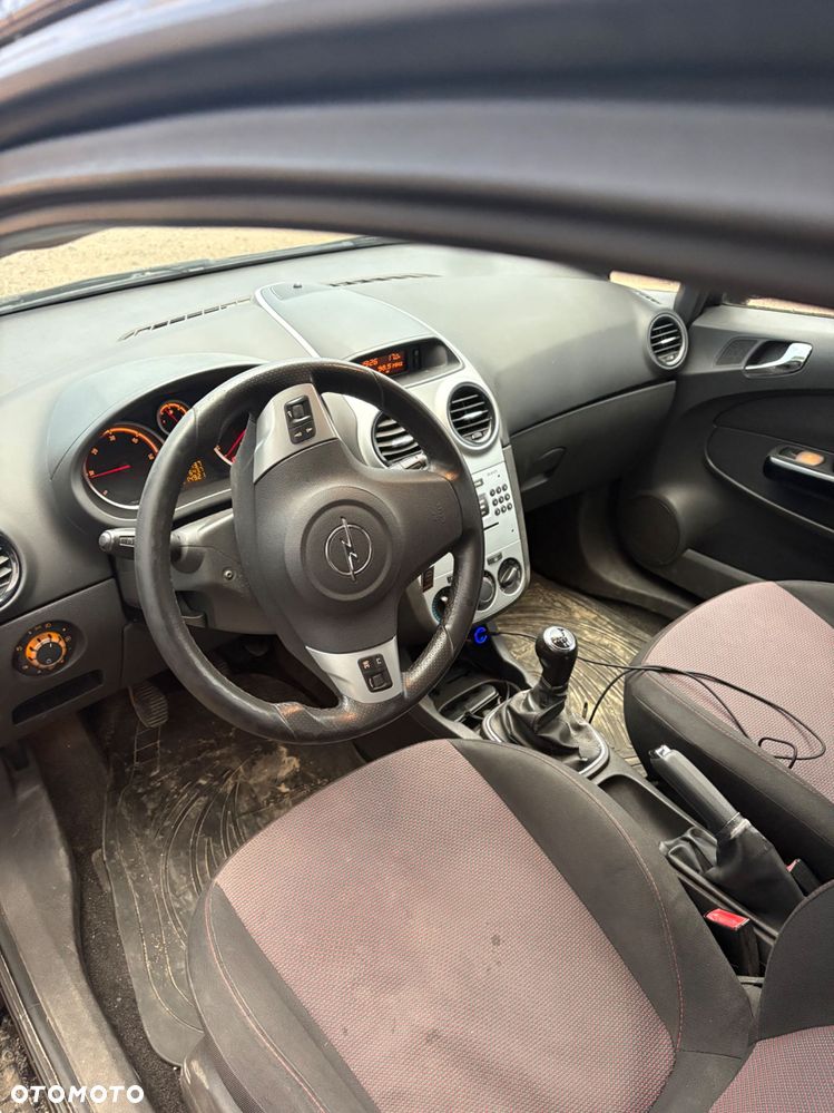 Opel Corsa - 5