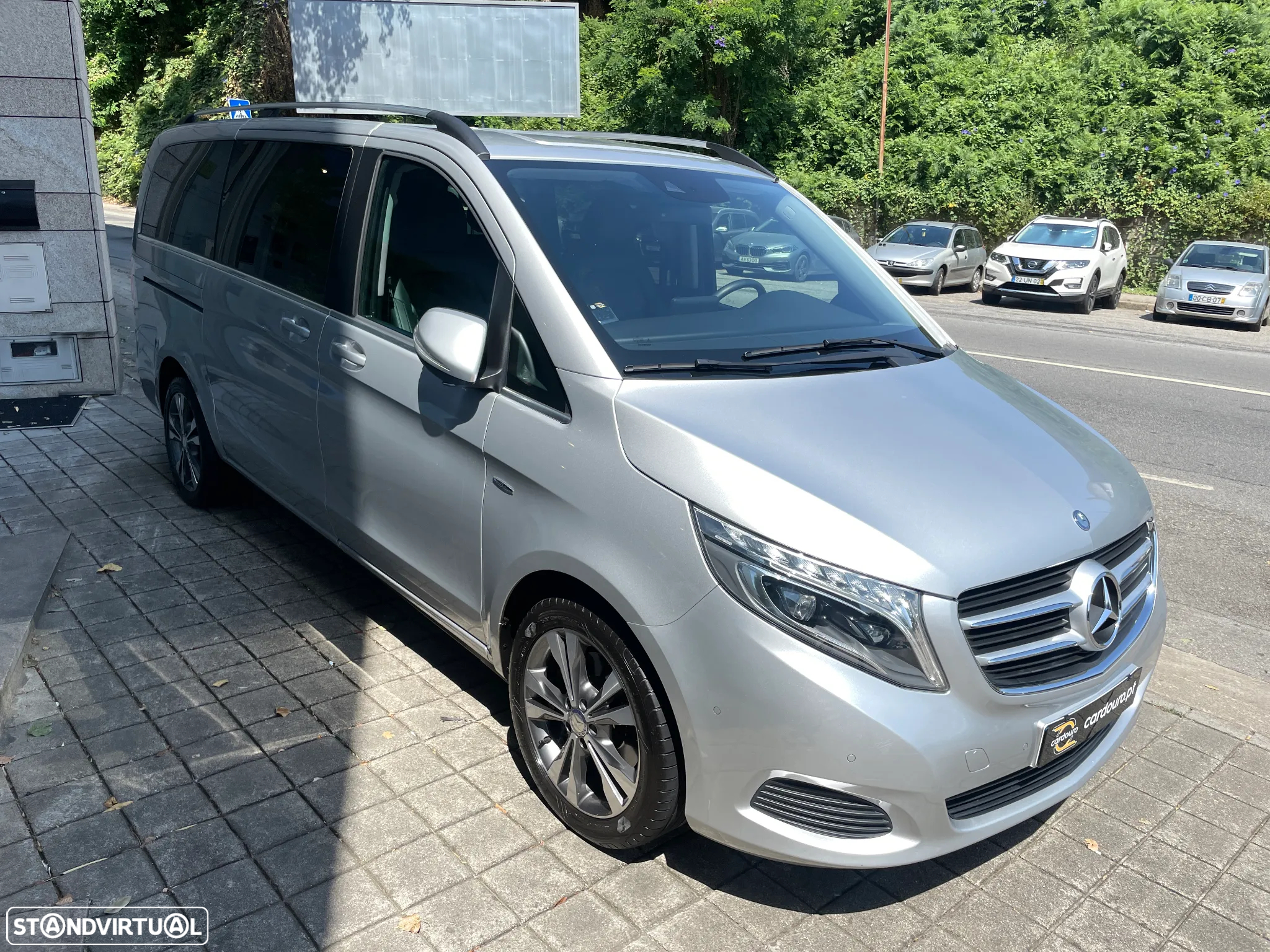 Mercedes-Benz V 250 d - 12