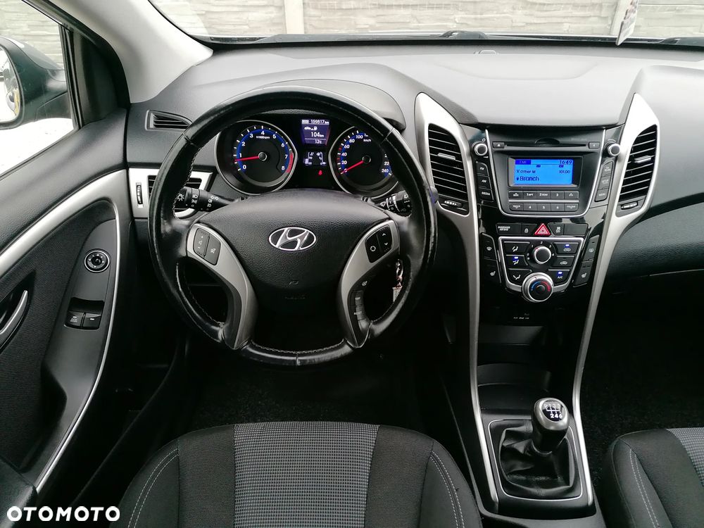 Hyundai i30 1.4 Comfort - 16