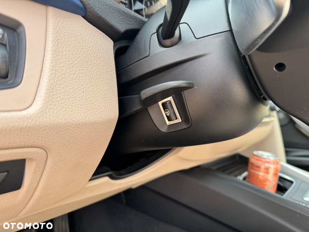 BMW Seria 3 340i xDrive Edition M Sport Shadow - 22