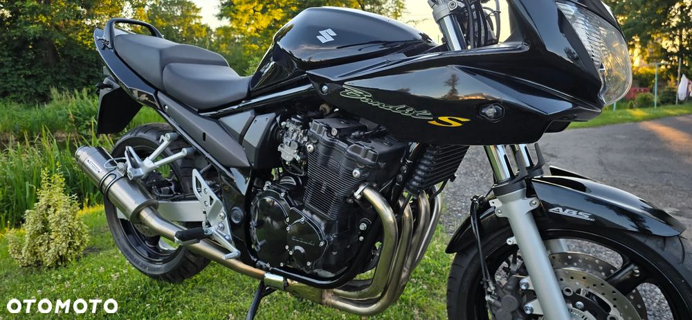 Suzuki Bandit - 2