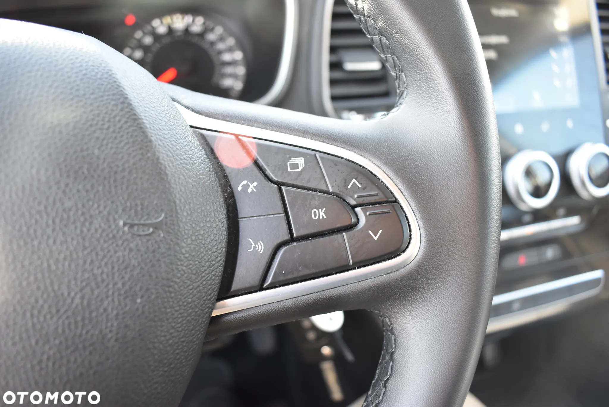 Renault Megane 1.3 TCe FAP Zen - 25