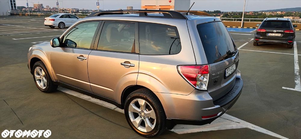 Subaru Forester 2.5 X Premium - 4
