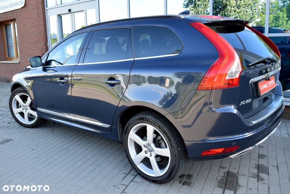 Volvo XC 60 D4 Drive-E Summum - 4