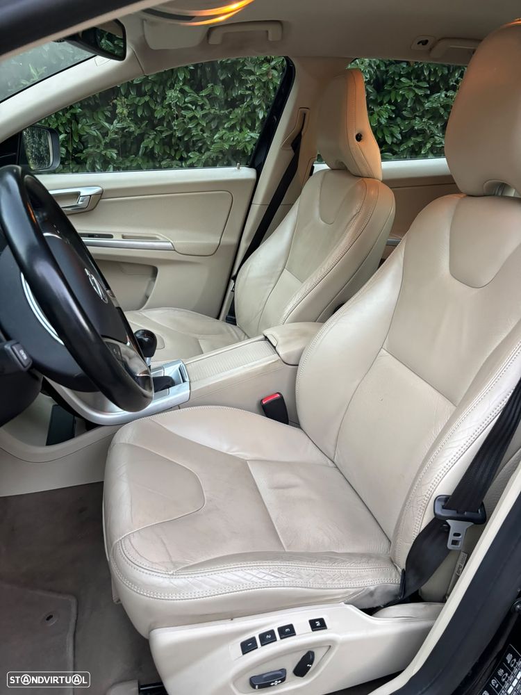 Volvo XC 60 2.0 D3 Drive - 18