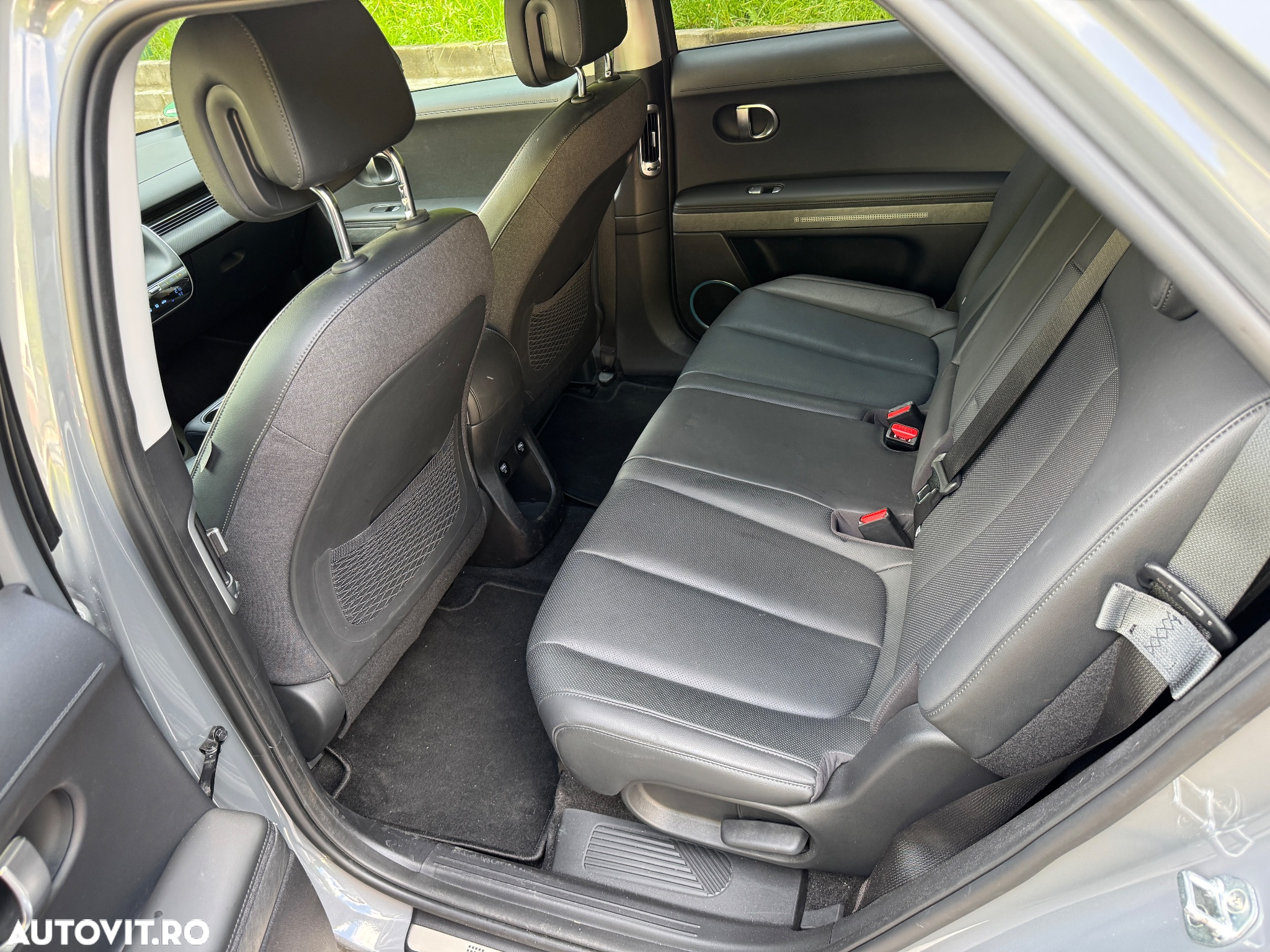 Hyundai IONIQ 6 BEV 77.4 kWh 229 CP 2WD Premium+ - 9