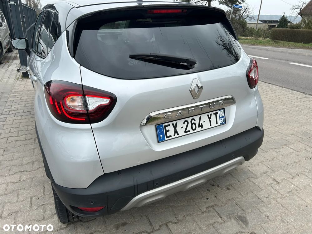 Renault Captur - 26